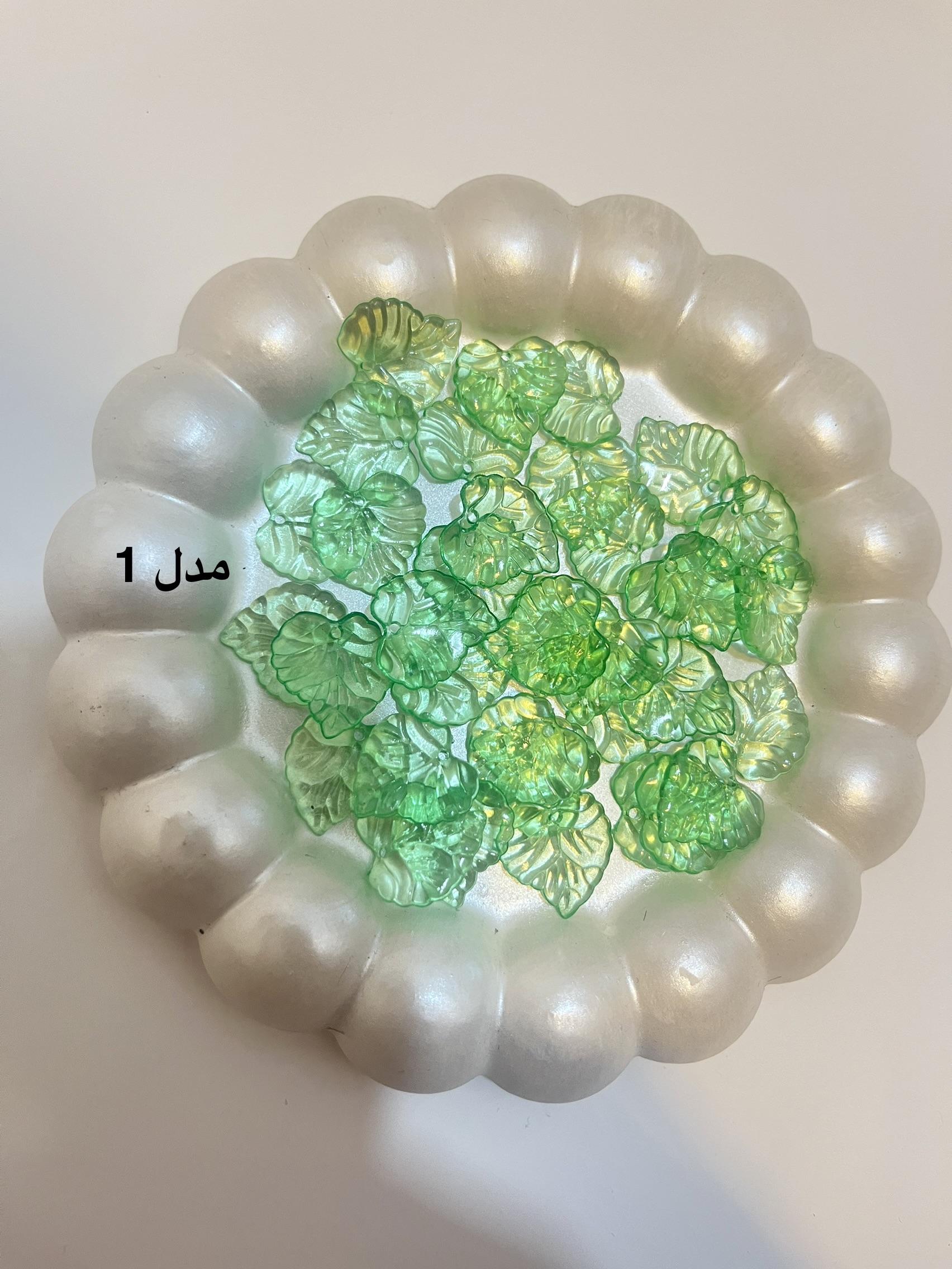 سه مدل برگ سبز